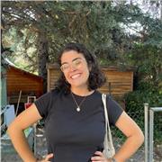 Graduada en CC. Biológicas, con 2 años de experiencia en un instituto y 6 años de experiencia en clases particulares